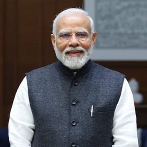 PM Modi, others pay tributes to Guru Gobind Singh on Parkash Purab