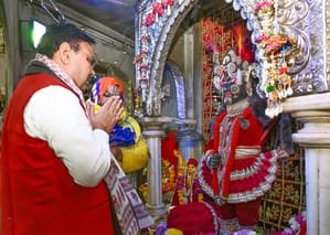 Rajasthan CM visits temples ahead of New Year, prays for state's prosperity
