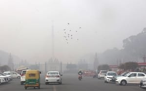 Delhi engulfed in dense fog; flights, trains experience continued delays