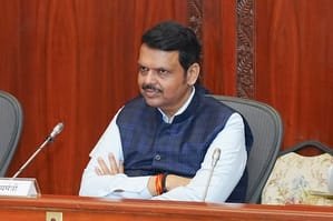 Fadnavis tells officials to focus on completion of infra projects within time limits