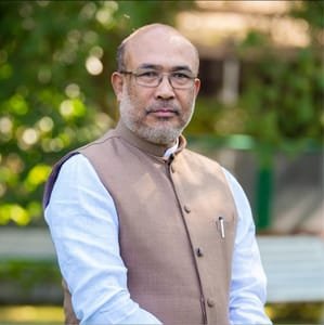 Manipur govt effects reshuffle in administration, police dept