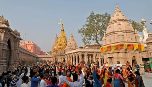 VIP Darshan at Kashi Vishwanath Temple Stopped for 3 Days Due to Mahaa Shivratri rush