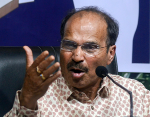 Adhir Ranjan Chowdhury accuses Trinamool of enlisting bogus voters in Bengal