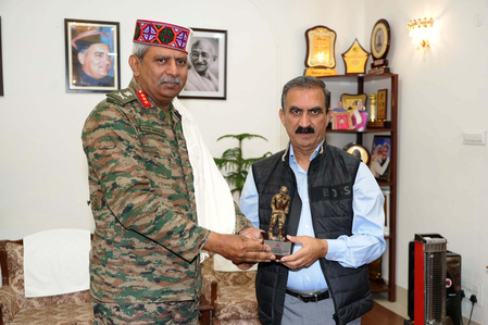 Himachal CM urges BRO to construct crucial road on Indo-Tibet border