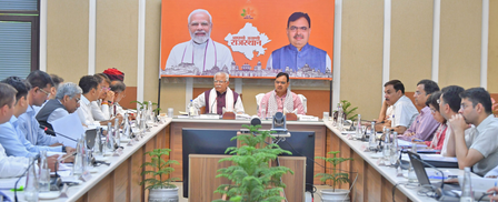 Raj CM, Union Minister Manohar Lal review meeting in Jaipur