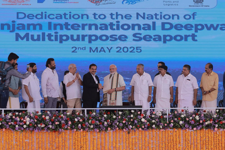 Left govt made Vizhinjam port a reality: CM Vijayan