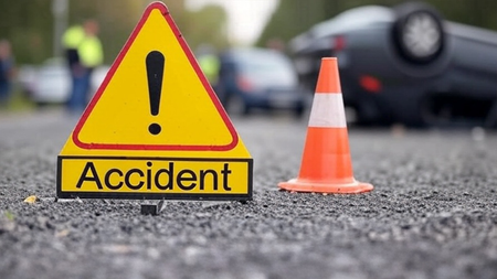 Two killed in car-truck collision in Bihar’s Vaishali