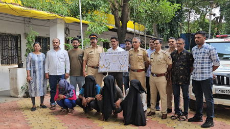 Mumbai Police bust robbery gang, four arrested