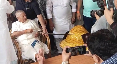 Lalu Yadav celebrates 78th birthday with kin; RJD marks June 11 as social justice, goodwill day