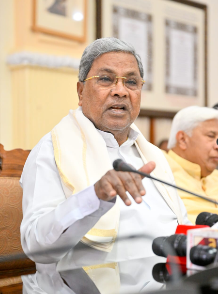 K'taka Cabinet to conduct fresh caste census survey, seek Backward Classes panel's opinion: Siddaramaiah
