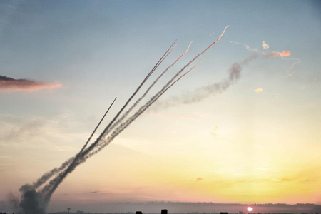 Amid Iranian missile strike, Israeli stock market surges to 52-week high
