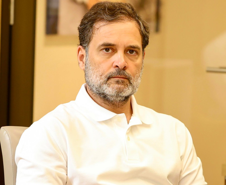 Birthday boy Rahul Gandhi hails Congress workers as ‘lions’