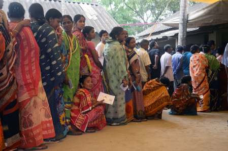Bengal by-poll: Peaceful polling concludes in Kaliganj