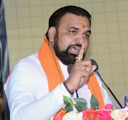BJP leaders slam Tejashwi Yadav over his statement on Waqf Act