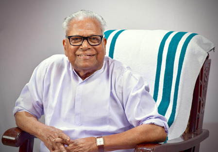 Kerala: Ailing Communist Achuthanandan’s condition continues to be serious