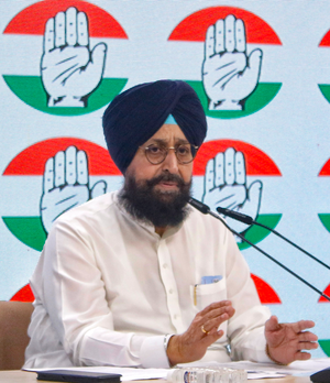 AAP pushing Punjab into financial ruin, says Congress leader Bajwa