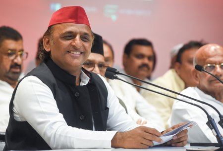 Akhilesh Yadav Celebrates Birthday, Congress Leaders Rahul Gandhi, Kharge Extend Greetings