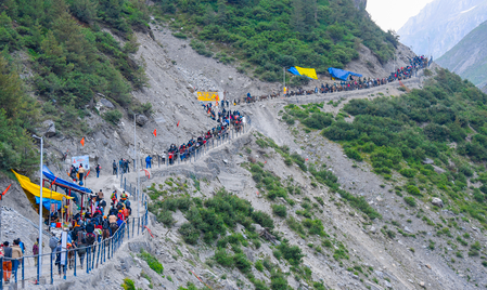 Amarnath Yatra: Over 12,000 have darshan on first day, another batch of 6,411 leave Jammu for Kashmir