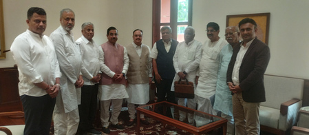 Pralhad Joshi leads delegation to JP Nadda seeking more fertilizer supply for K'taka