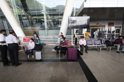 US student detained at Chennai airport for carrying banned satellite phone